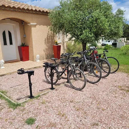 Bonjoursoleil Bed & Breakfast 3*