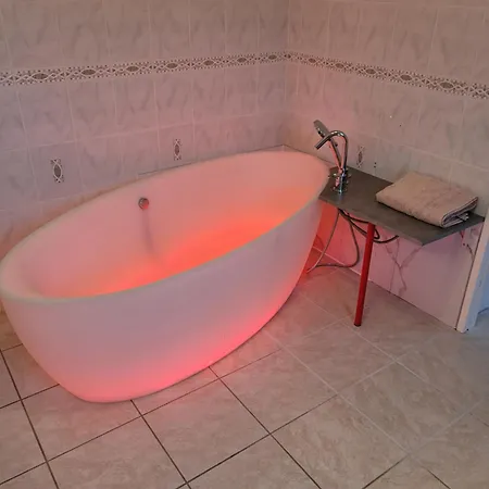 Bonjoursoleil Nocleg ze śniadaniem Tourouzelle